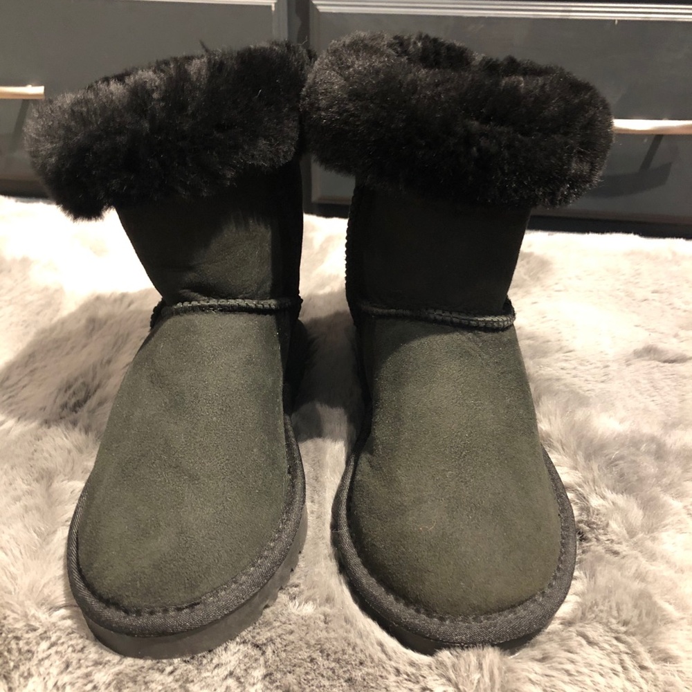 Brand NEW Real Australian UGG Boots 5 - Picture 2 of 7
